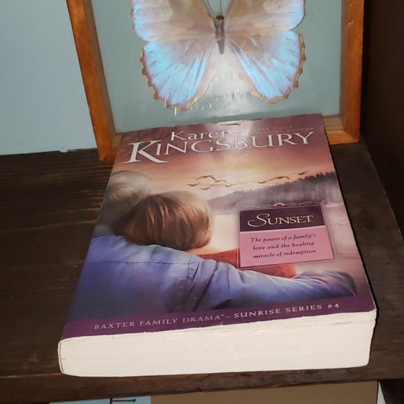 New Karen Kingsbury Sunset - Picture 1 of 7